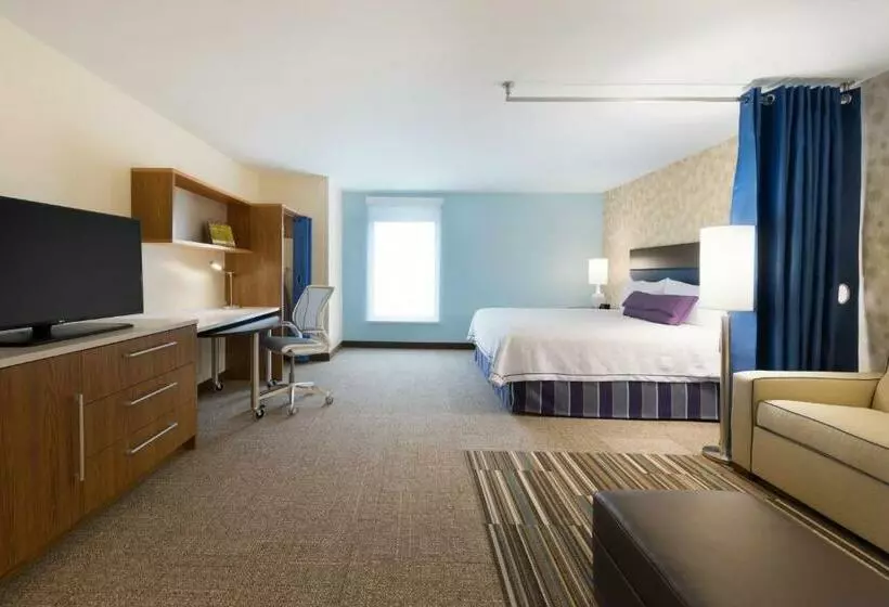 Deluxe Suite King Bed, Home2 Suites By Hilton Milwaukee Airport