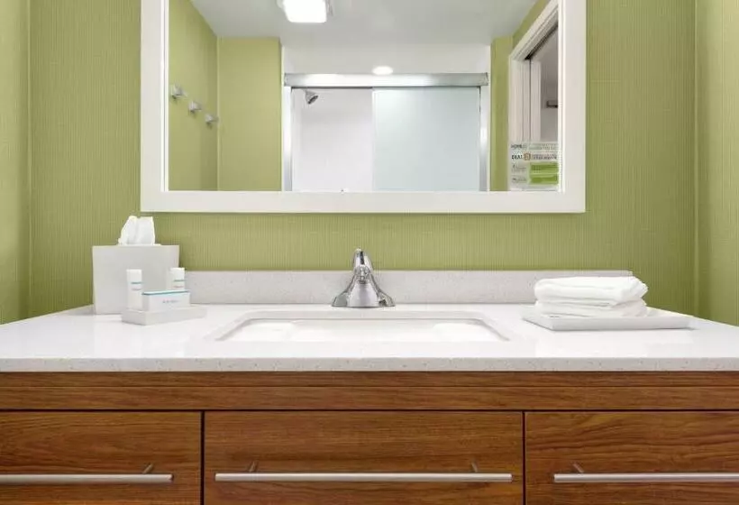 Deluxe Suite King Bed, Home2 Suites By Hilton Milwaukee Airport