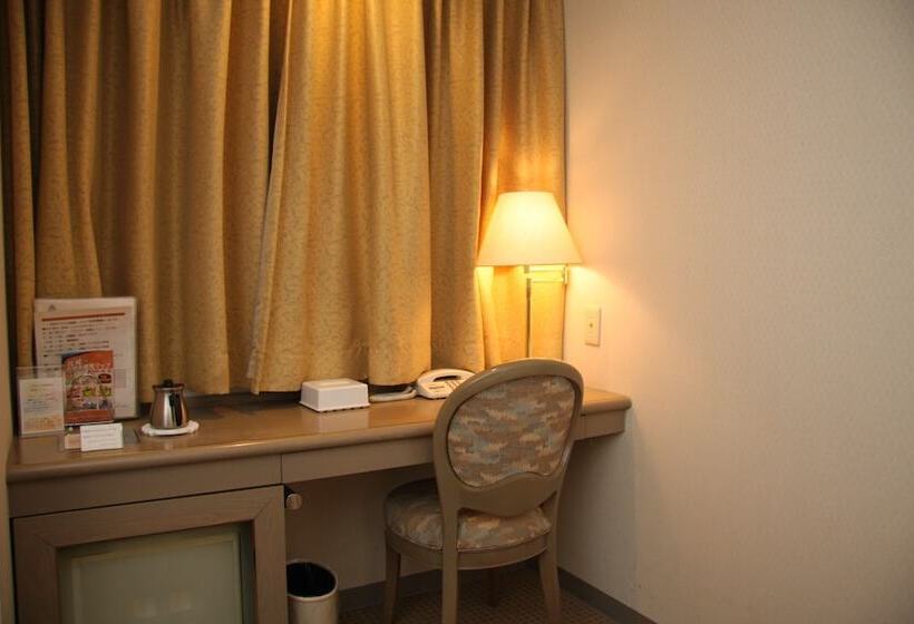 חדר סטנדרט יחיד, Kitami Pierson