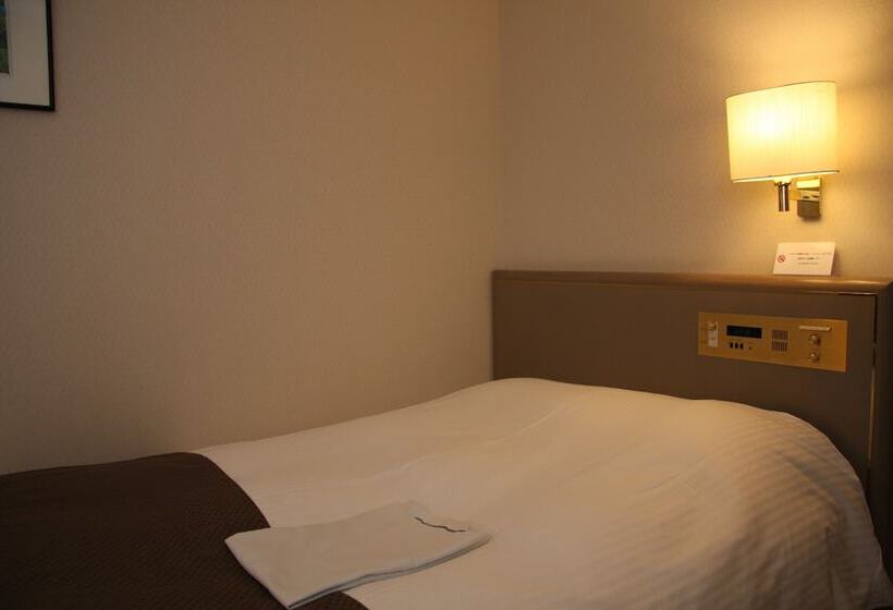 חדר סטנדרט יחיד, Kitami Pierson