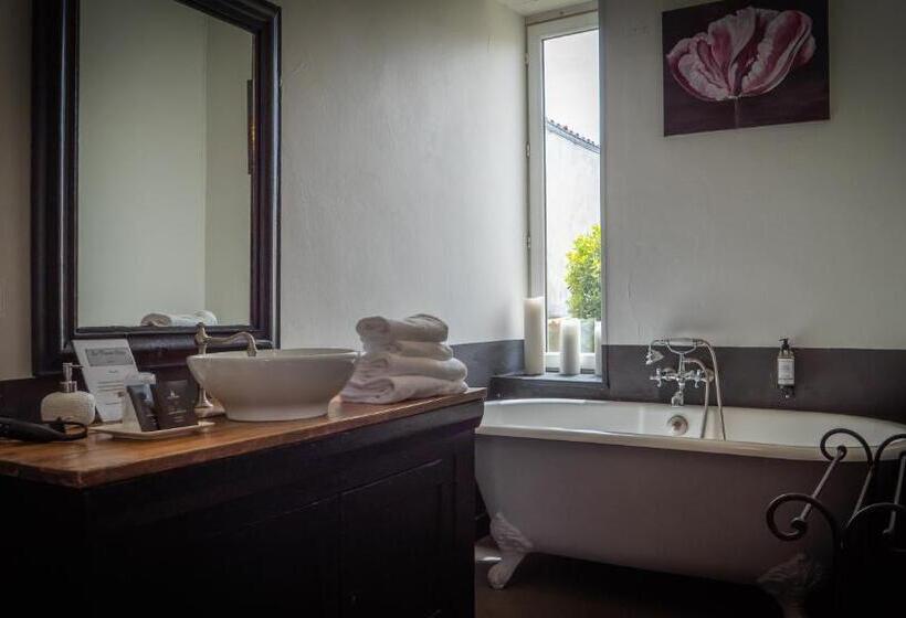 Полулюкс, La Maison Douce