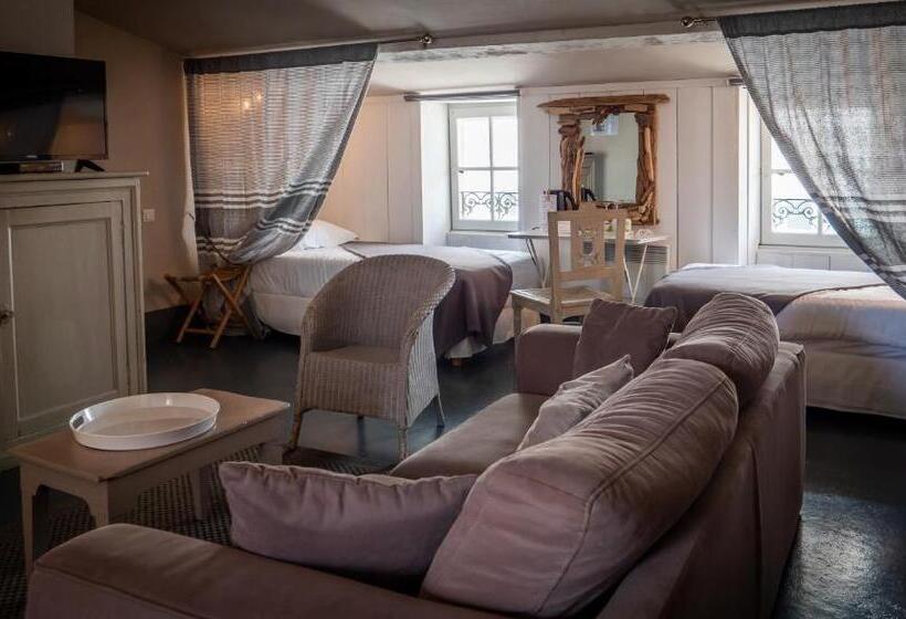 Семейный Номер, La Maison Douce