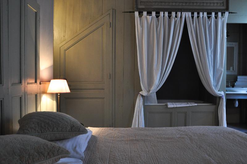 クラシックルーム, La Maison Douce