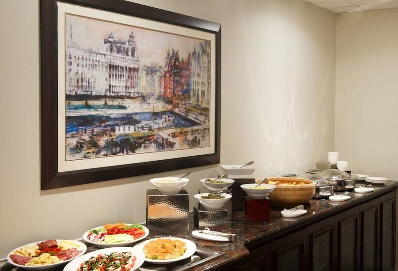 غرفة كلوب, Marriott Syracuse Downtown