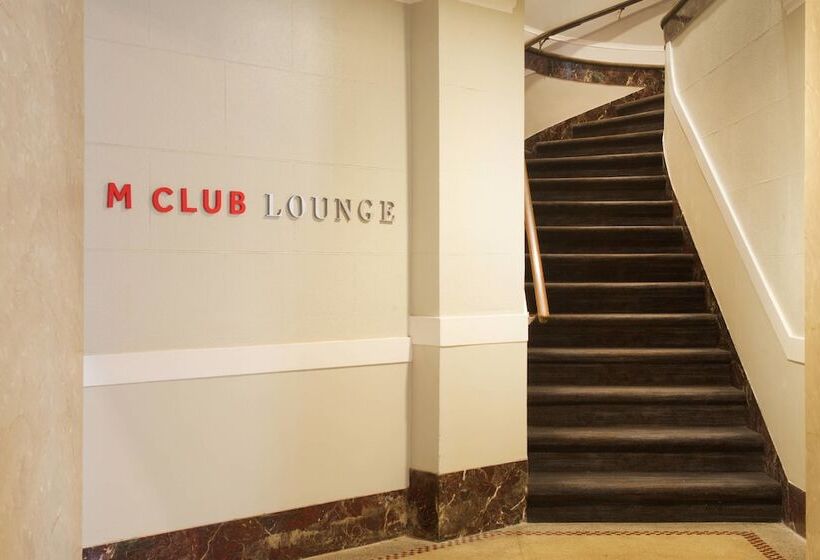 غرفة كلوب, Marriott Syracuse Downtown