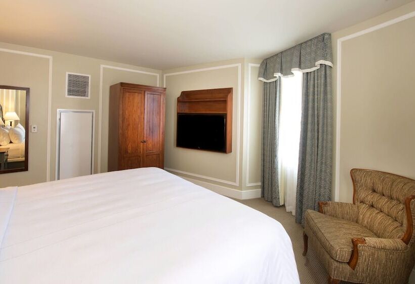 俱乐部房间, Marriott Syracuse Downtown