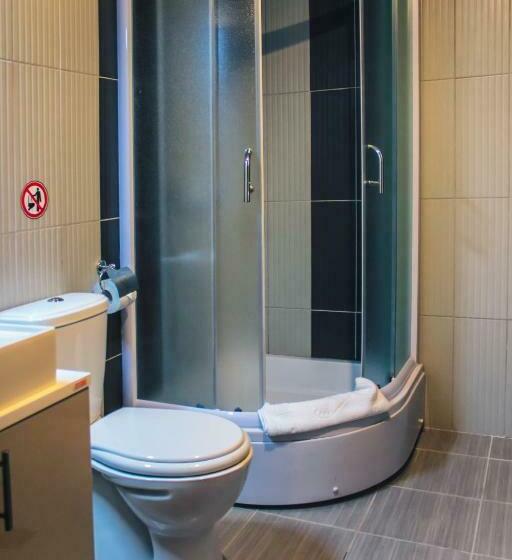 اتاق لوکس با چشمانداز دریاچه, Park Lakeside Ohrid