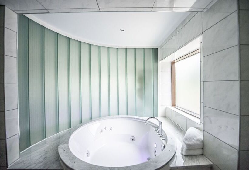 סוויטה, Parklands Hotel & Country Club