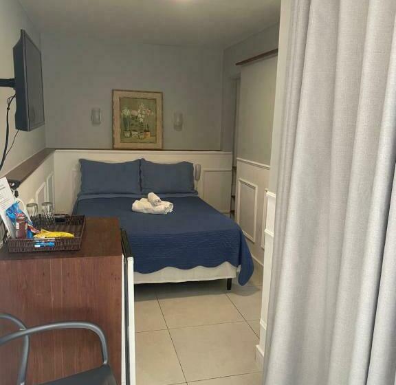 标准间, Petit Village Icarai