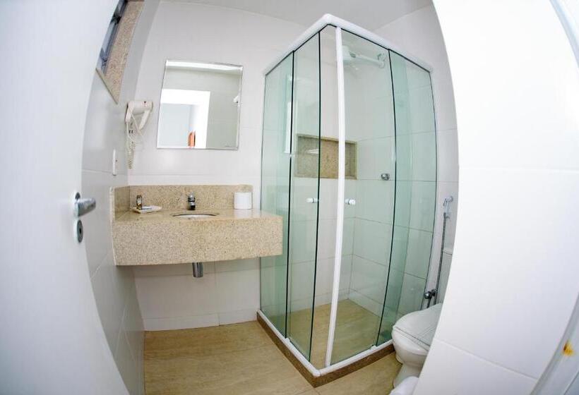 标准间, Petit Village Icarai