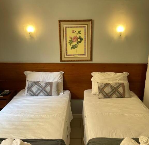 经济房, Petit Village Icarai