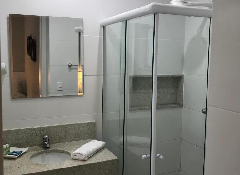 标准间, Petit Village Icarai