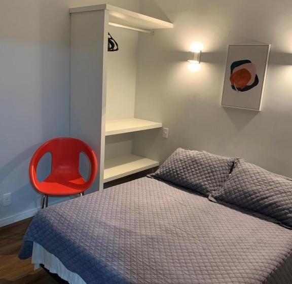 标准间, Petit Village Icarai