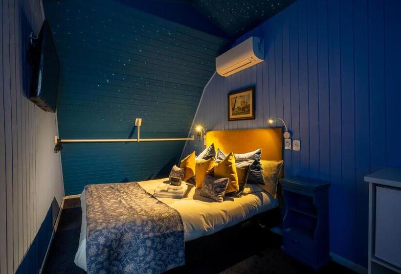 Superior suite with balcony, Pousada Alto Da Boa Vista