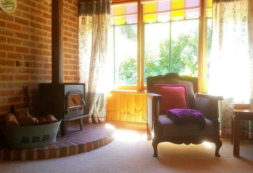 منزل غرفتين نوم, Red Brier Cottage Accommodation