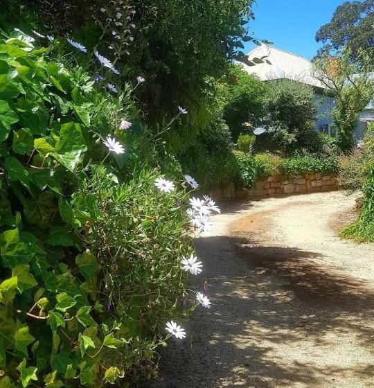 منزل غرفتين نوم, Red Brier Cottage Accommodation