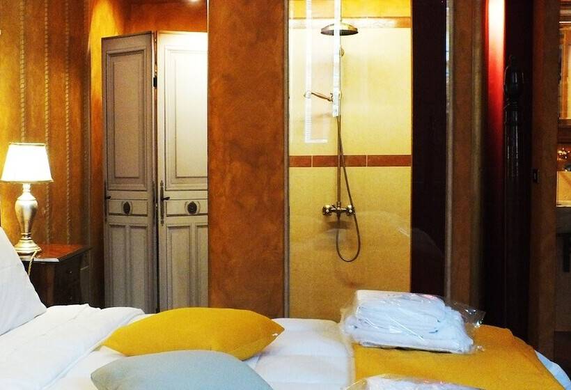 سوییت سوپریور, Residenze Gregoriane   Residenza D Epoca