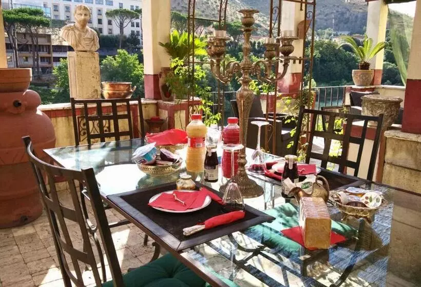 Huoneisto 1 Makuuhuone Terassi, Residenze Gregoriane   Residenza D Epoca