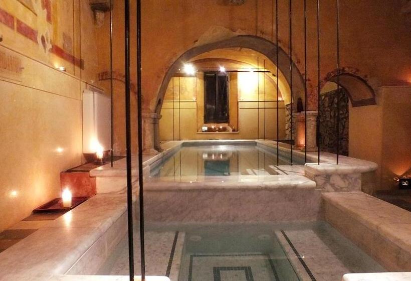 Апартаменты 1 Спальня с Террасой, Residenze Gregoriane   Residenza D Epoca