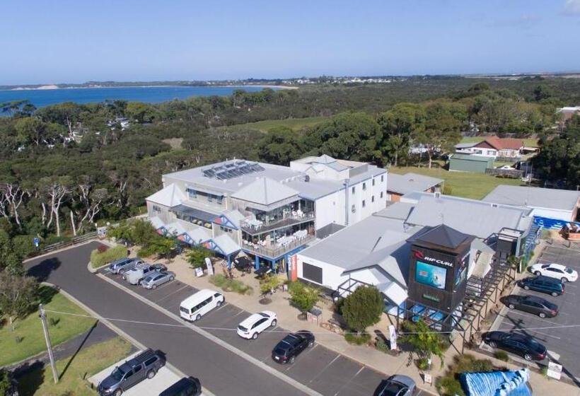 共用房间的床, The Island Accommodation