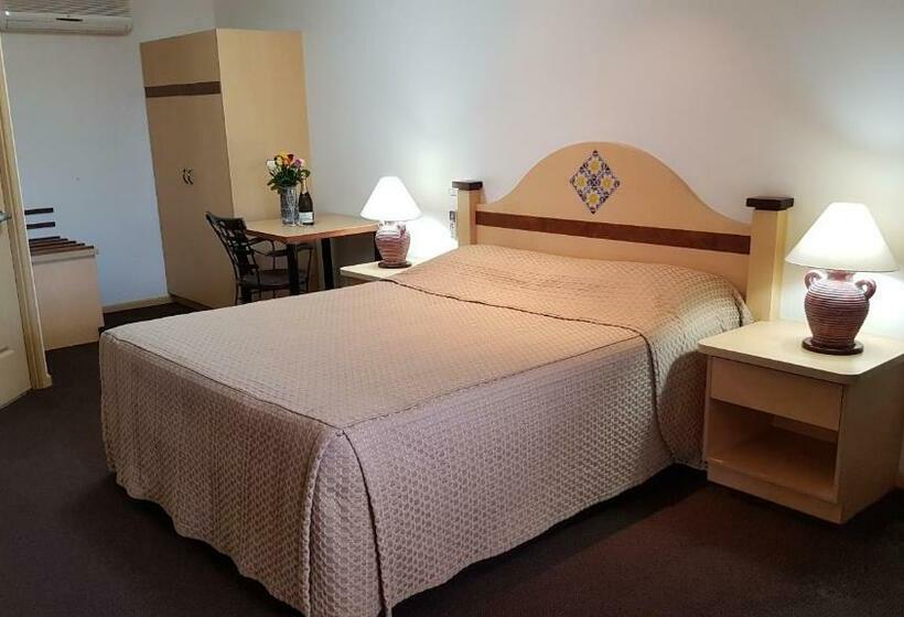 اتاق لوکس, Villa Mirasol Motor Inn