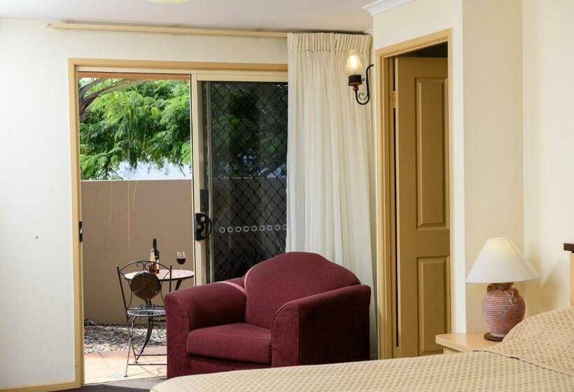 اتاق اجرایی با تخت بزرگ, Villa Mirasol Motor Inn