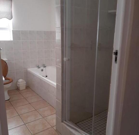 デラックスルーム, Whale Watchers Inn