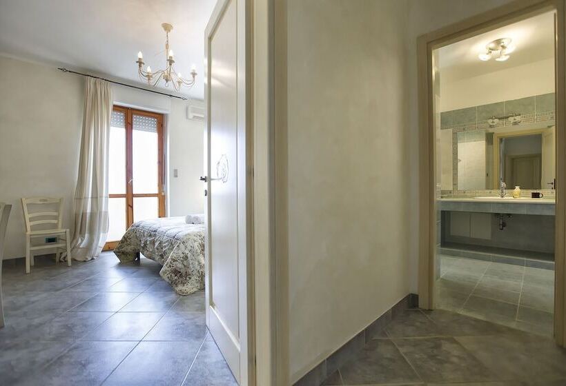 Семейный Номер, Morpheo Rooms