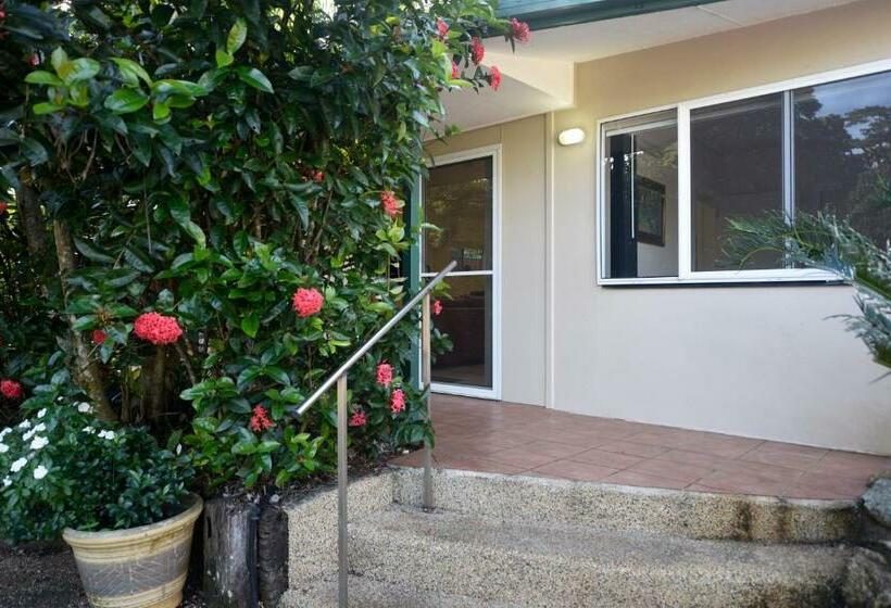 标准平房, Sealords