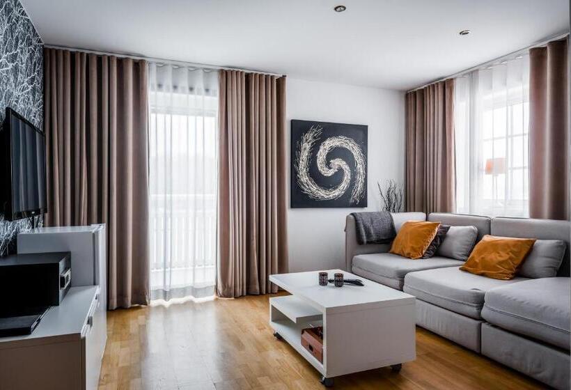 Семейный Номер, Best Western Hotell Hedåsen
