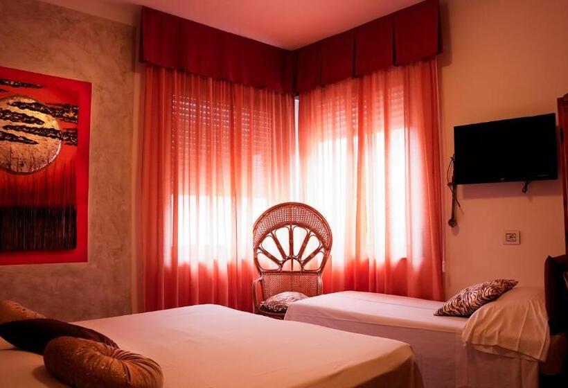 Номер Стандарт Трехместный, Florivana Boutique Hotel Ristorante