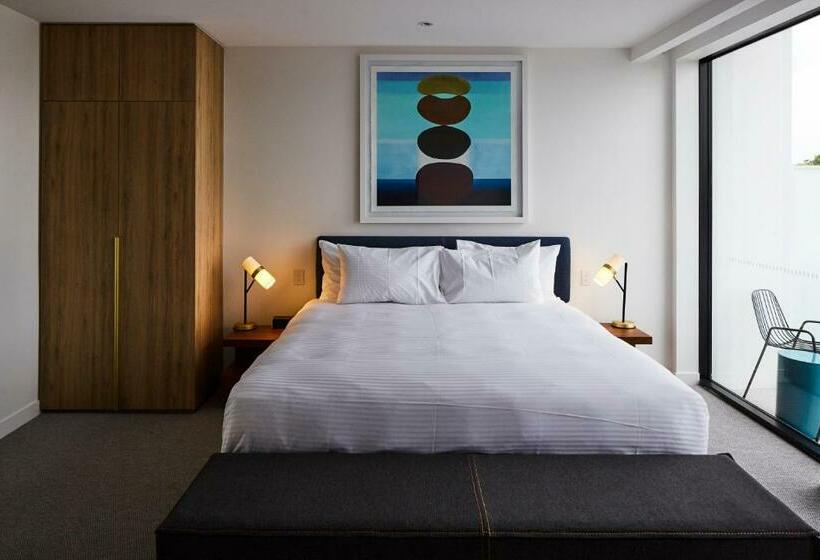 سوئیت 2 خوابه, The Johnson Brisbane   Art Series