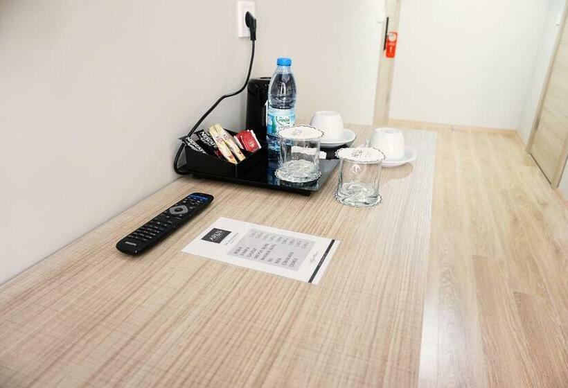 스탠다드 룸, Arus