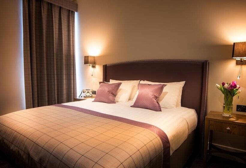 Номер Deluxe, Bishop S Gate