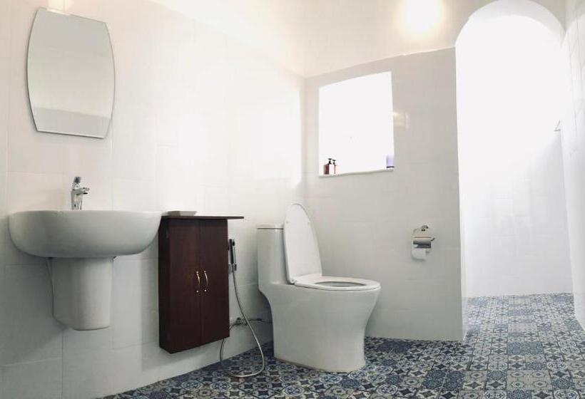 带大床的豪华间, Canary Guesthouse