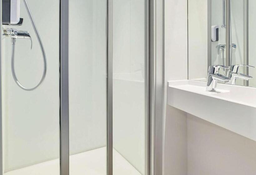 חדר סטנדרט, F1 Strasbourg Pont De L Europe