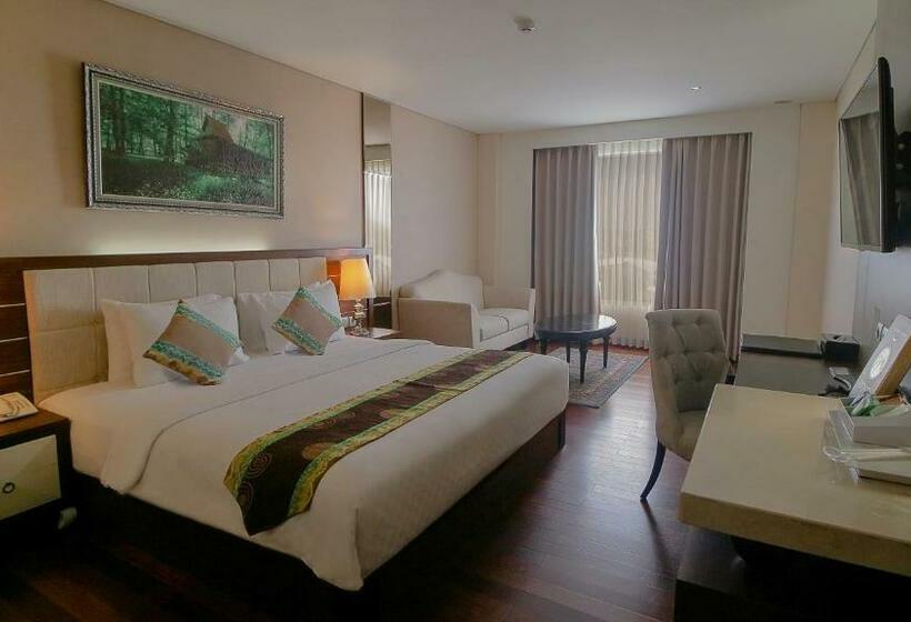이그제큐티브 룸 킹사이즈 침대, Grand Qin Hotel Banjarbaru Syariah