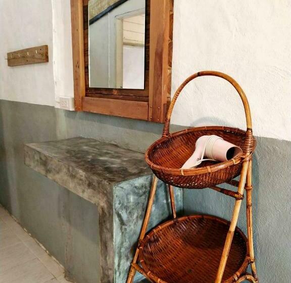 家庭间, Canary Guesthouse