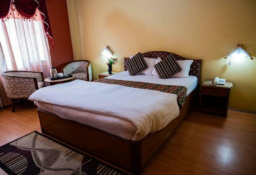 اتاق لوکس یک تخته, Kathmandu Prince