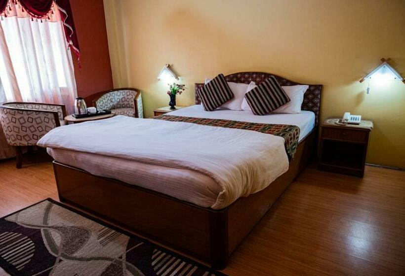اتاق لوکس یک تخته, Kathmandu Prince