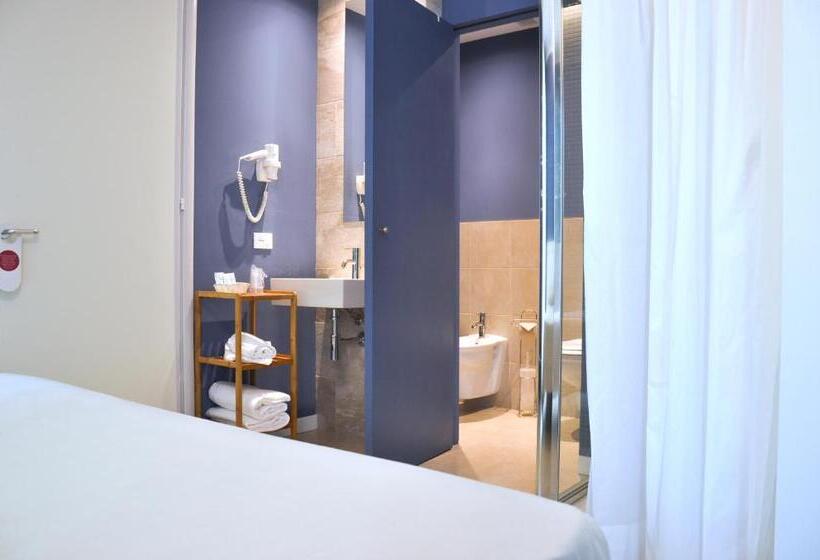 Superior room with lake view, Maximilian