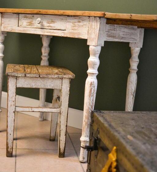 חדר סופריור יחיד, Maximilian