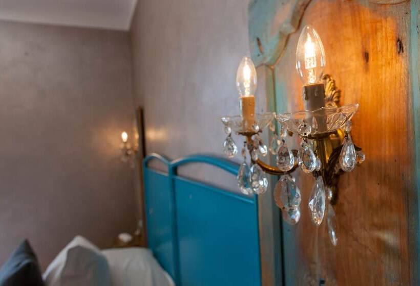 Superior room with lake view, Maximilian