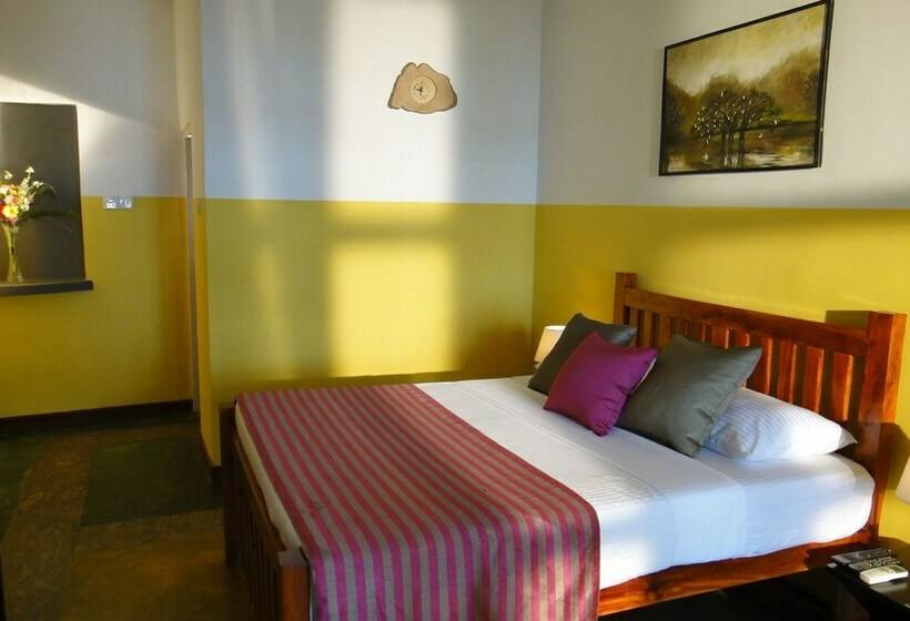 디럭스 룸, Oak Ray Lake Resort