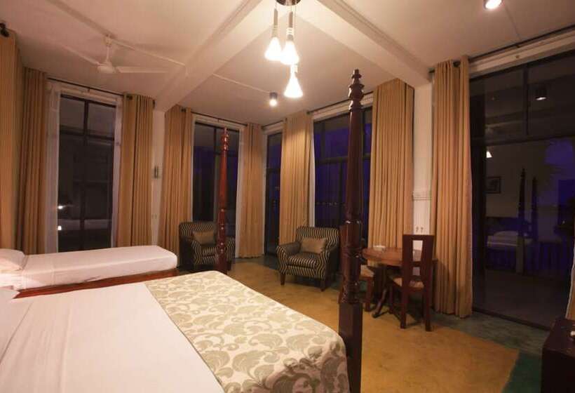 디럭스 룸, Oak Ray Lake Resort