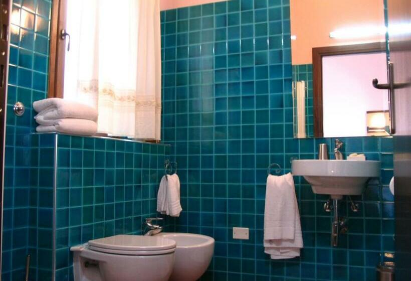 חדר קלאסי, Rio Molas