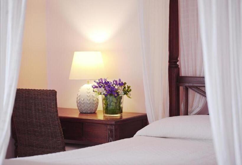 חדר דלוקס, Rio Molas