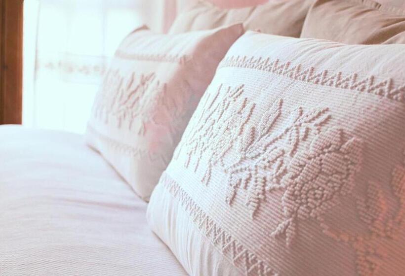 סוויטת ג'וניור, Rio Molas