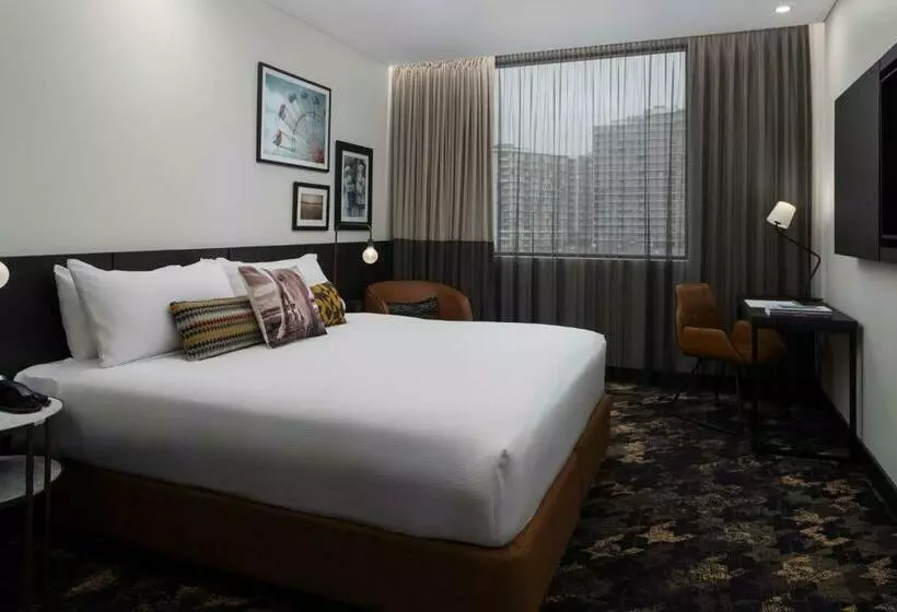 キングサイズベッドのスーペリアルーム, Rydges Fortitude Valley