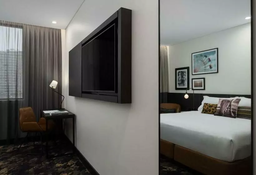 キングサイズベッドのスーペリアルーム, Rydges Fortitude Valley